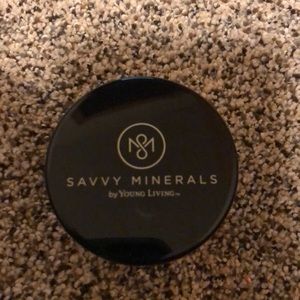 Make-Up Savvy Minerals